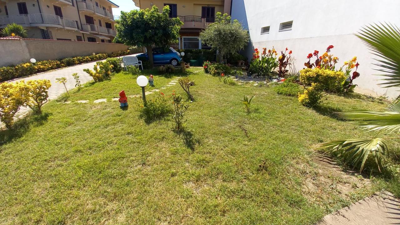 Frontemare Rooms Milazzo Exteriér fotografie