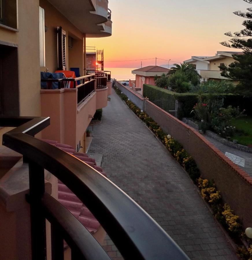 Frontemare Rooms Milazzo Exteriér fotografie